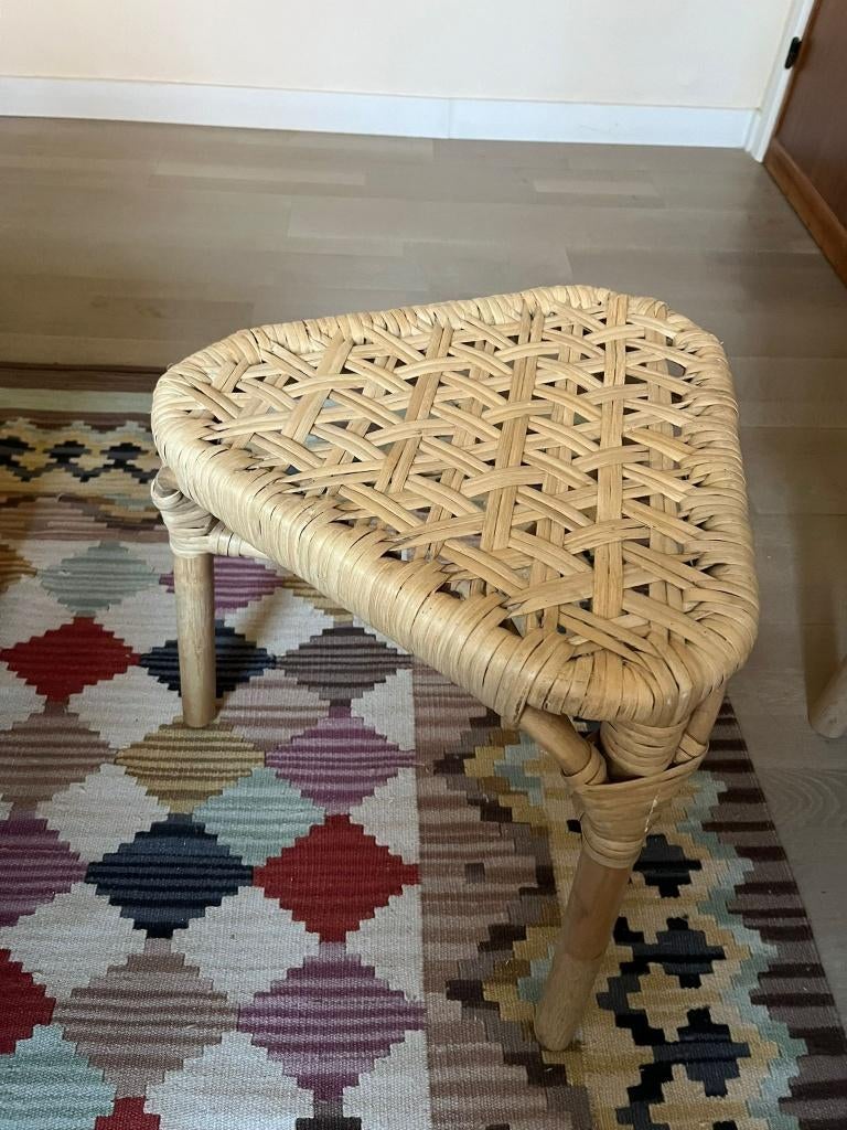 IKEA TÄNKVÄRD bamboe en rieten kruk, Ophalen, Gebruikt, Hout, 1 kruk