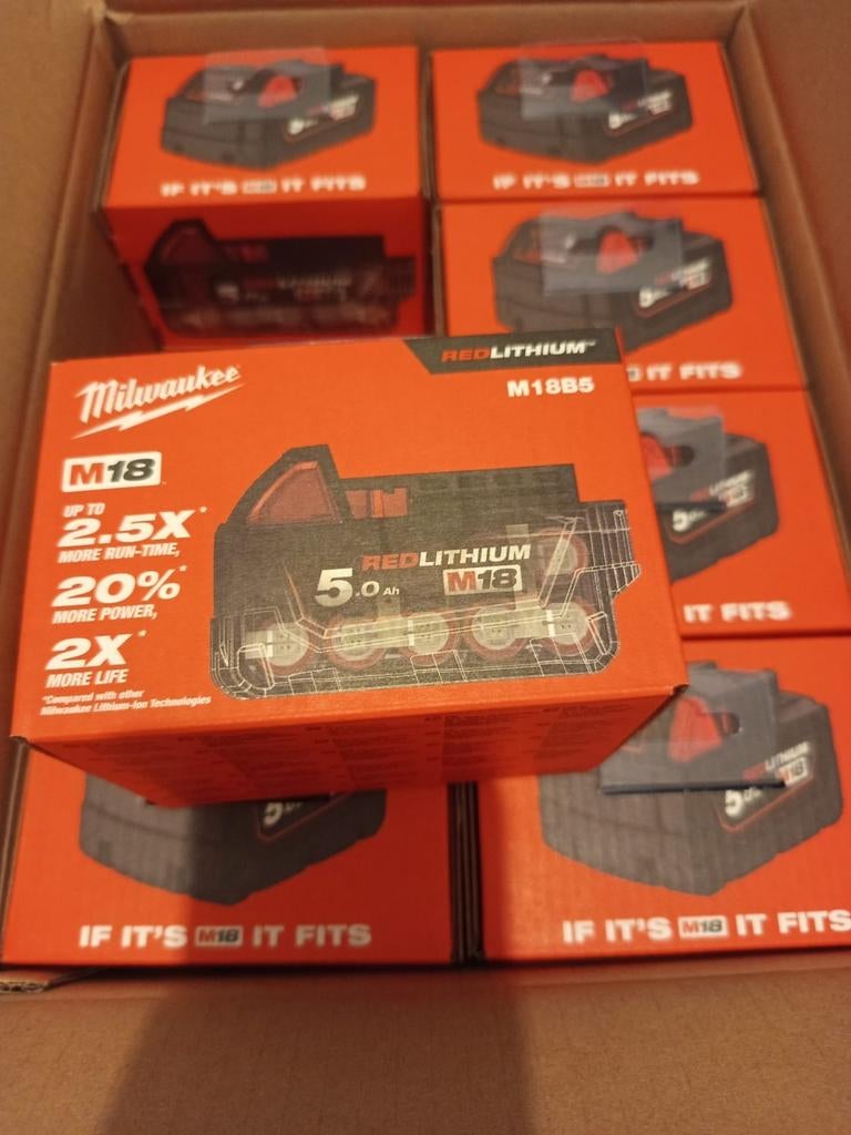 Milwaukee M18, Enlèvement ou Envoi