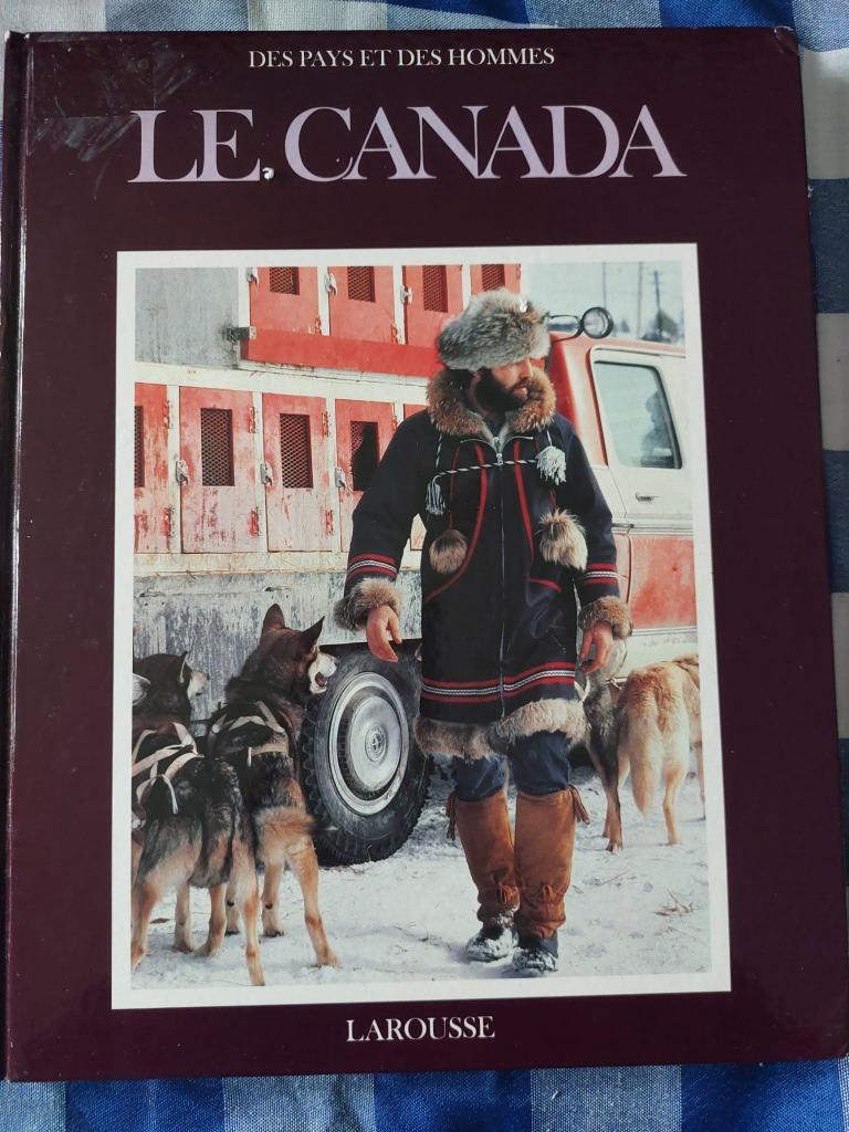 Livre sur le Canada, Livres, Guides touristiques, Guide ou Livre de voyage, Larousse, Comme neuf, Enlèvement