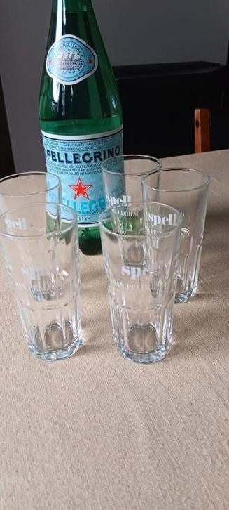 5 verres Pellegrino originaux, Collections, Verres & Petits Verres, Enlèvement ou Envoi, Comme neuf, Verre à eau
