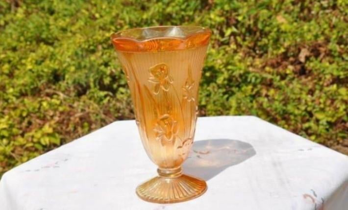 vase art deco en verre orange irisé, Enlèvement ou Envoi