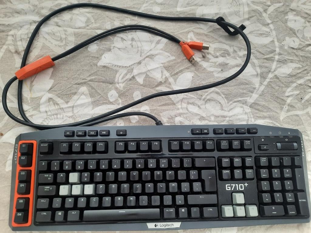 Logitech G710+ Gaming Mechanisch Toetsenbord Cherry MX Brown, Computers en Software, Logitech, Gaming toetsenbord, Azerty, Ophalen of Verzenden