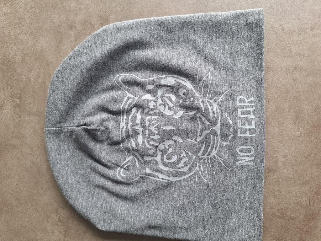 Muts veritas 8/12 jaar, Enfants & Bébés, Vêtements enfant | Bonnets, Écharpes & Gants, Veritas, Garçon, Enlèvement ou Envoi, Comme neuf