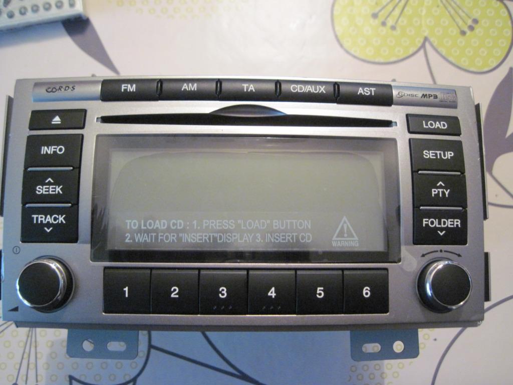 radio cd HYUNDAI, Audio, Tv en Foto, Ophalen of Verzenden, Zo goed als nieuw, Radio