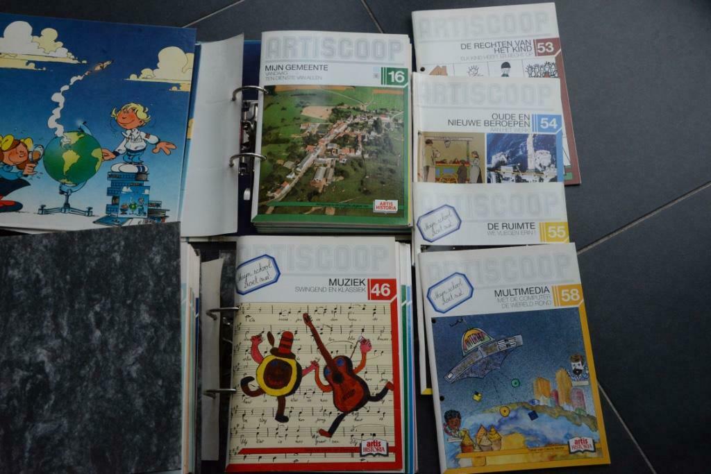 50 Themaboekje Artiscoop. Plaatjesalbums met alle prenten., Enlèvement ou Envoi, Comme neuf, Album d'images