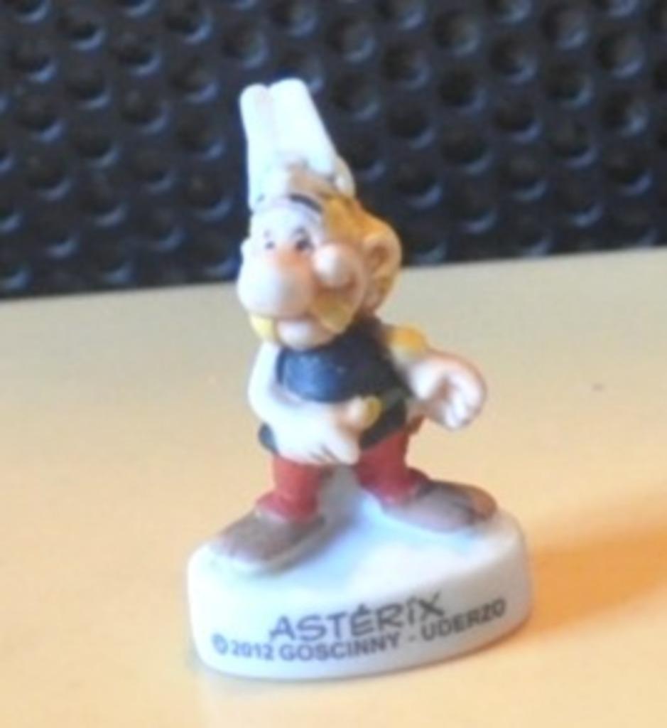feve en porcelaine asterix, Ophalen of Verzenden, Zo goed als nieuw, Overige typen