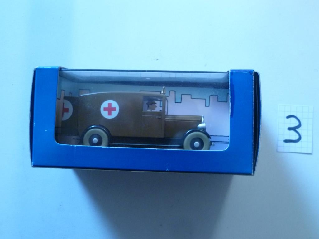 voiture tintin "ambulance de Chicago" N 051, Livres, Enlèvement, Neuf