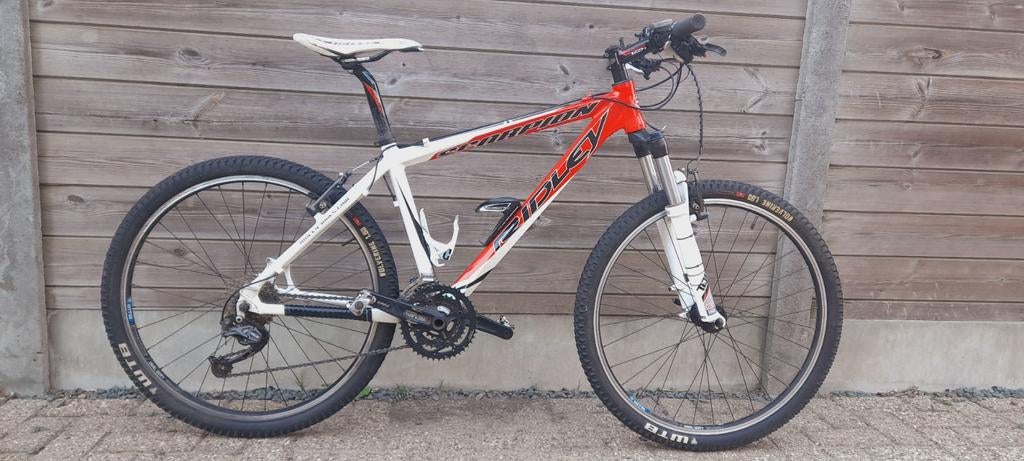 MTB Ridley maat M shimano door xt 3x9 versnellingen, 165 €, Fietsen en Brommers, Ophalen, 26 inch