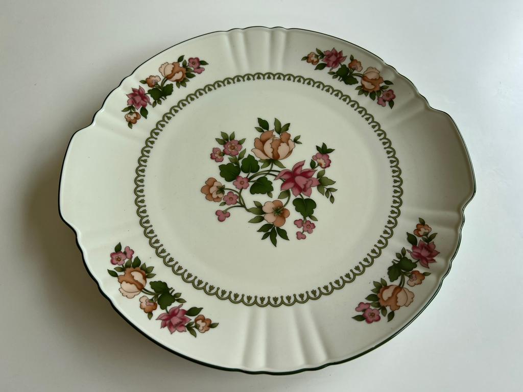 "Hutschenreuther Richmond Rose" Taartbord, Antiek en Kunst