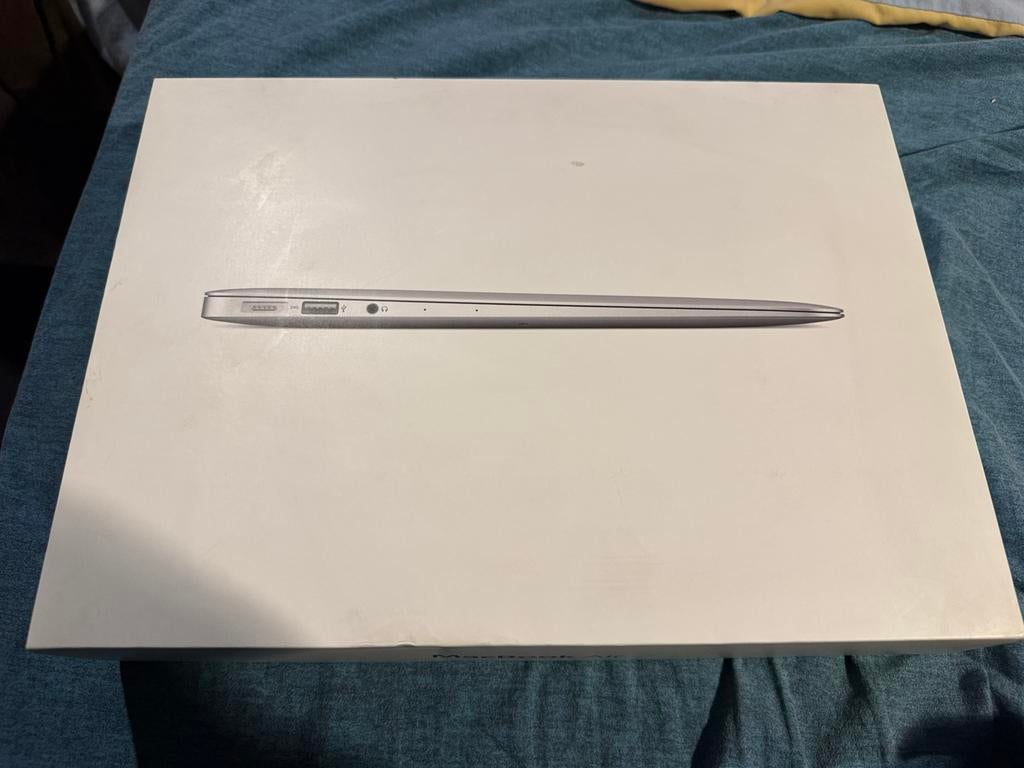 Apple Macbook Air 13” 2013 lege doos collectie, Ophalen of Verzenden, Zo goed als nieuw, MacBook