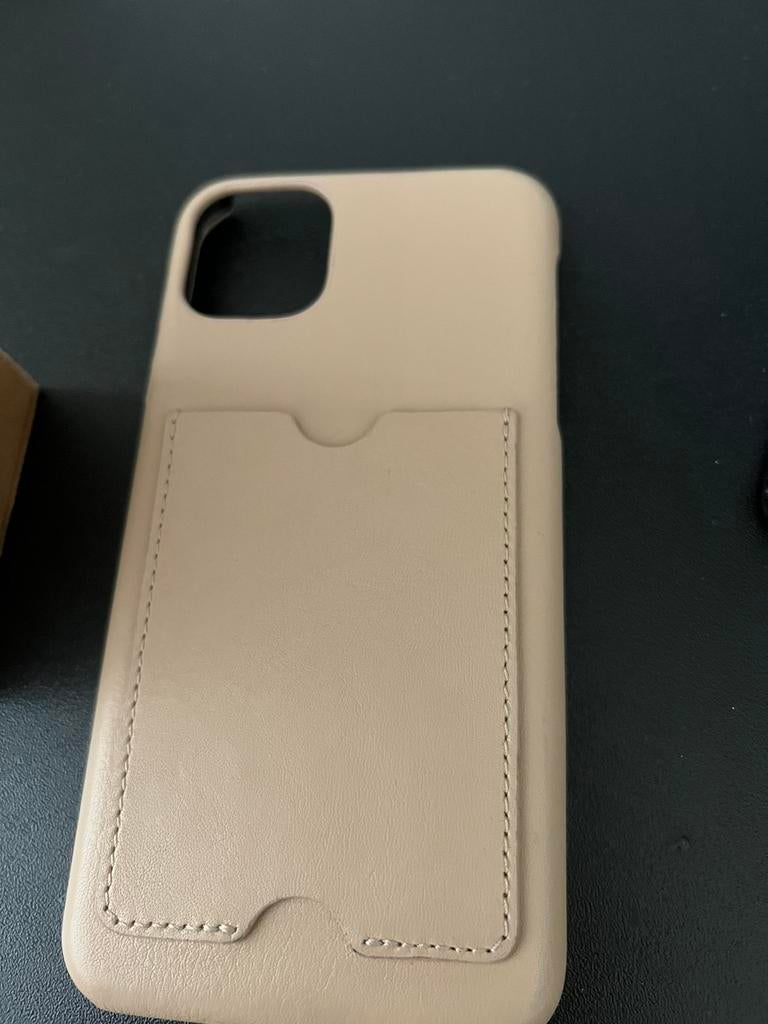 Massimo dutti leren iphone 12 pro hoesje - nieuw, Enlèvement ou Envoi, Neuf, IPhone 12