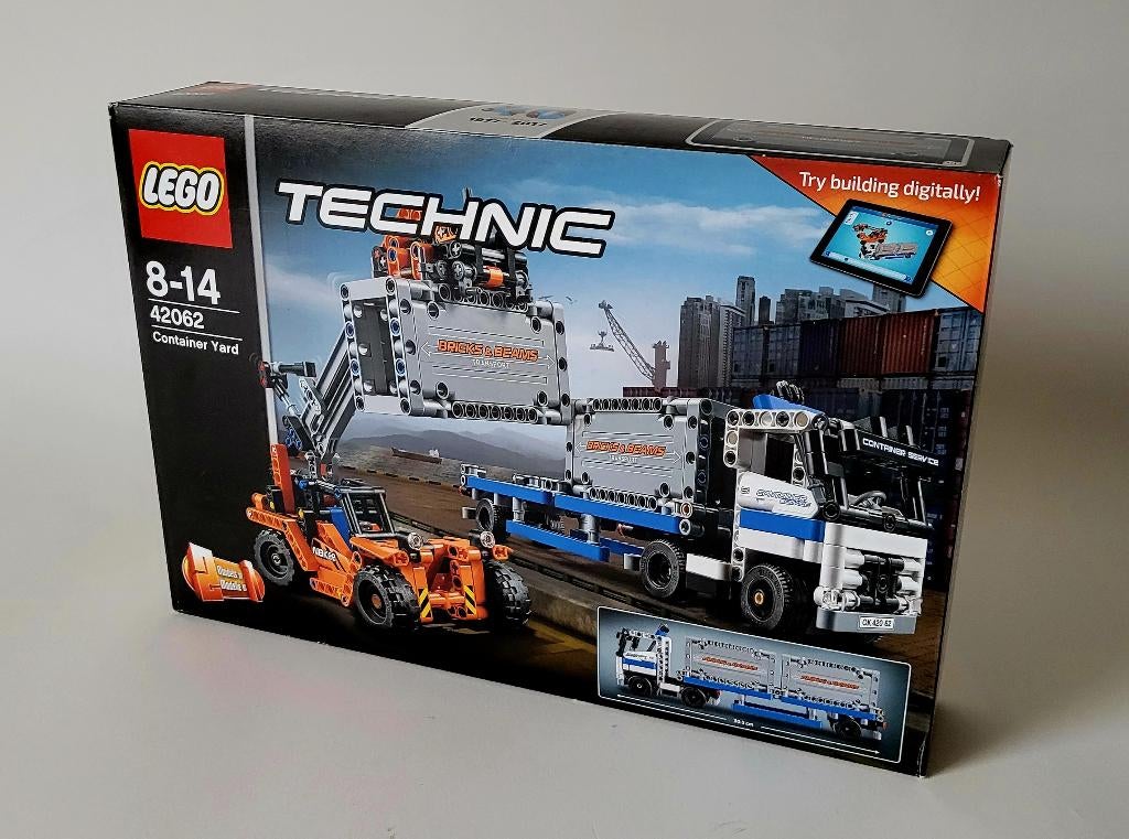 Lego 42024: Container Truck Technic 2014 MISB AFOL, Kinderen en Baby's, Speelgoed | Duplo en Lego, Ophalen of Verzenden, Nieuw