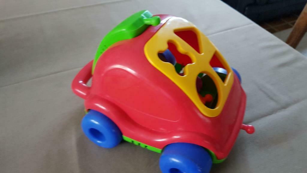 Auto met insteek figuren Smoby, Ophalen of Verzenden, Zo goed als nieuw, Duw- of Trekspeelgoed