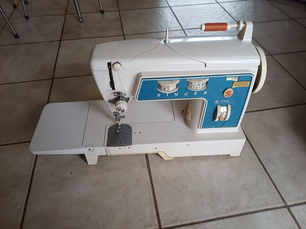 Singer mod 726 naaimachine, Ophalen
