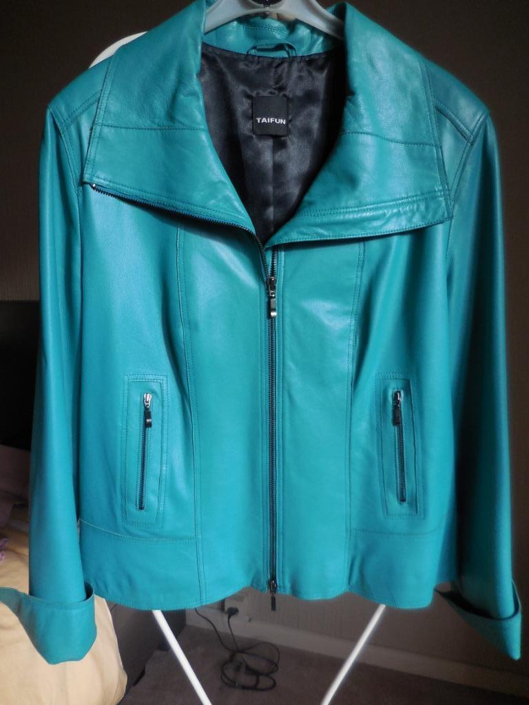Gilet en cuir bleu Taifun pour femme, Vêtements | Femmes, Vestes & Costumes, Taille 42/44 (L), Enlèvement ou Envoi, Comme neuf