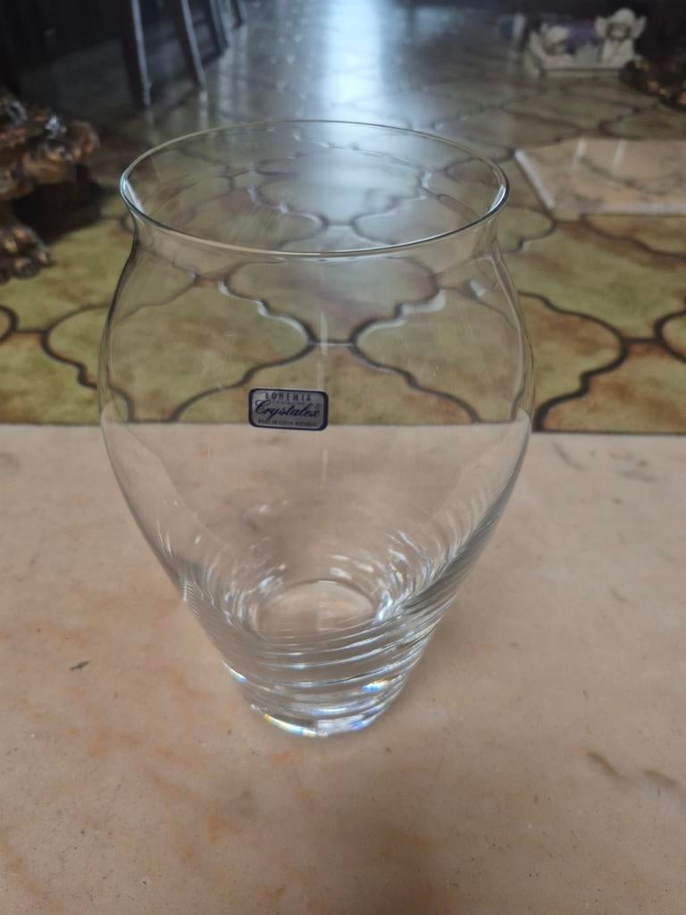 Vase cristal de Bohême vintage Crystalex en parfait état., Enlèvement