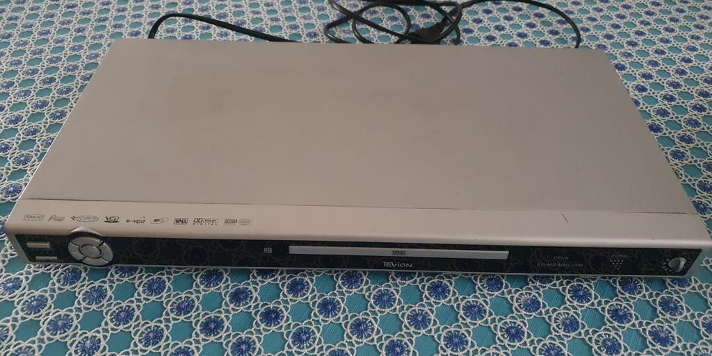 Lecteur DVD Tevion Grey avec télécommande, TV, Hi-fi & Vidéo, Lecteurs DVD, Utilisé, Enlèvement