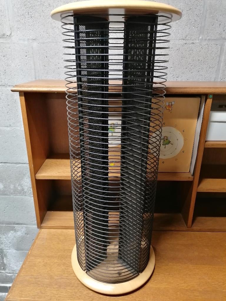 CD toren voor 200 CDs, Huis en Inrichting, Ophalen, 150 discs of meer, Zo goed als nieuw, Metaal