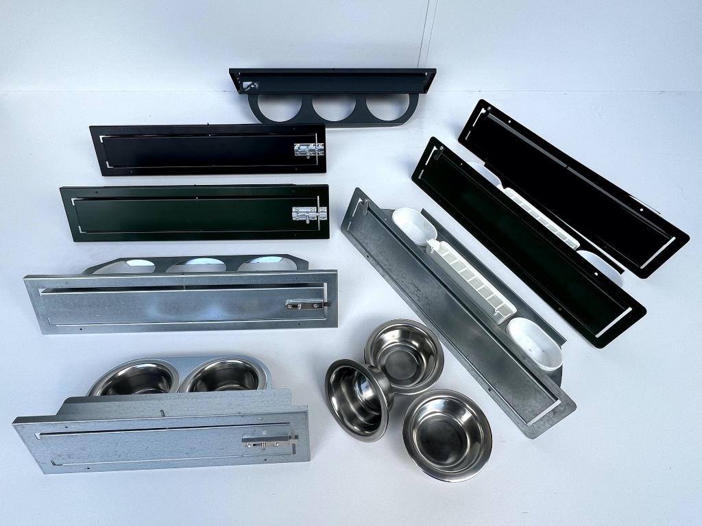 Voederplateau's & badschalen, Ophalen, Nieuw, Aluminium, Volière