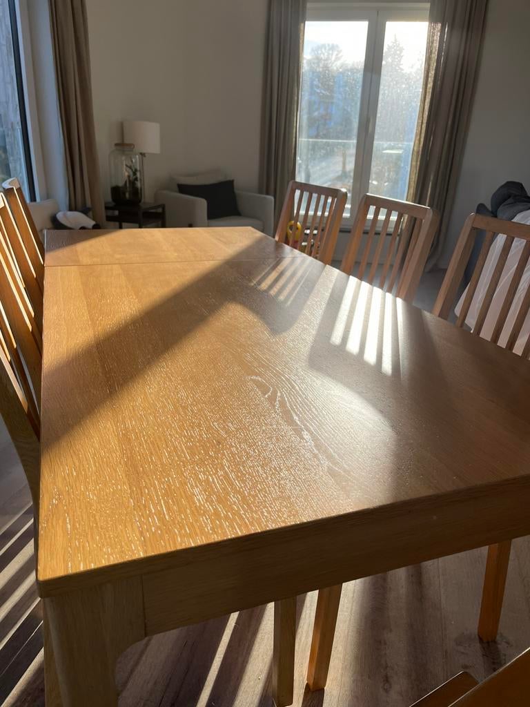 Table à mager ikea sans les chaises!, Maison & Meubles, Salles à manger complètes, Enlèvement ou Envoi, Utilisé