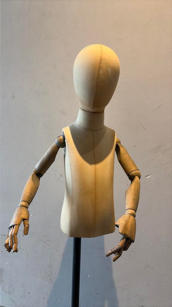 Mannequin, Enlèvement, Mannequin