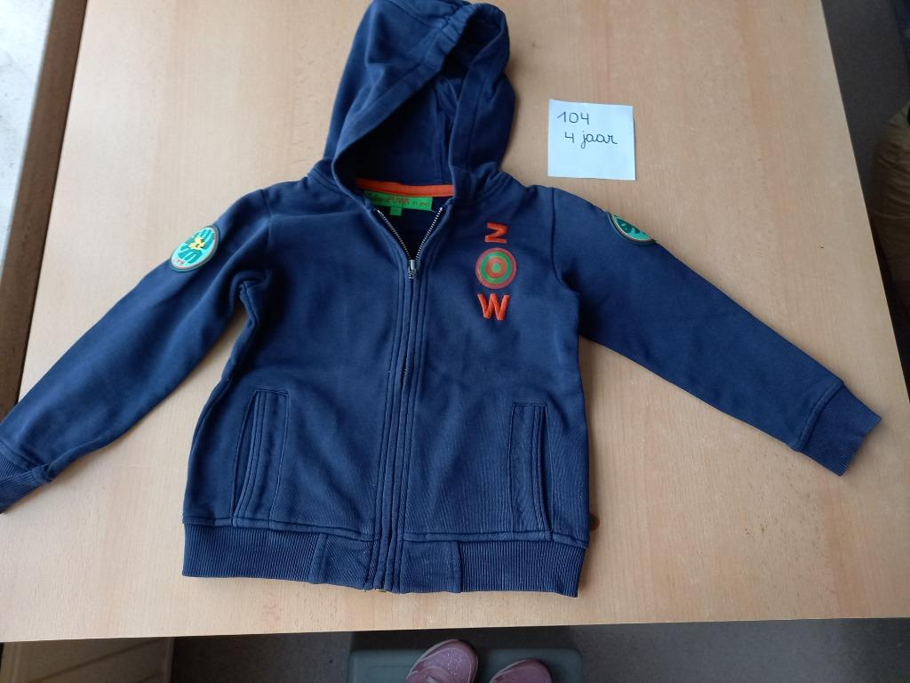 Pakket gilets maat 104 / 4 jaar meisje, Meisje, Trui of Vest, Ophalen of Verzenden, Zo goed als nieuw