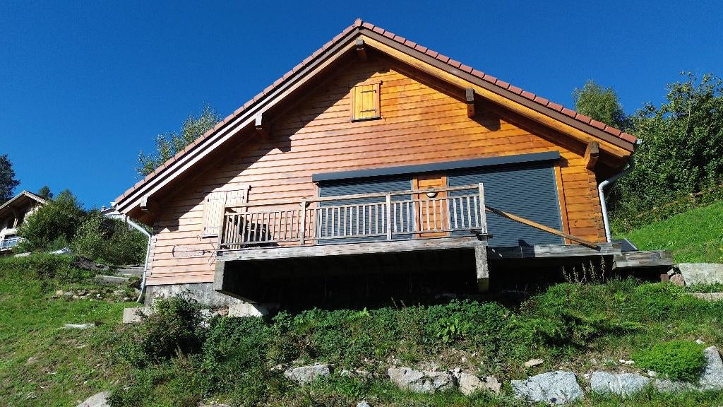BUSSANG (Htes-Vosges) - MAGNIFIQUE CHALET AVEC VUE DOMINANTE, Immo, Buitenland