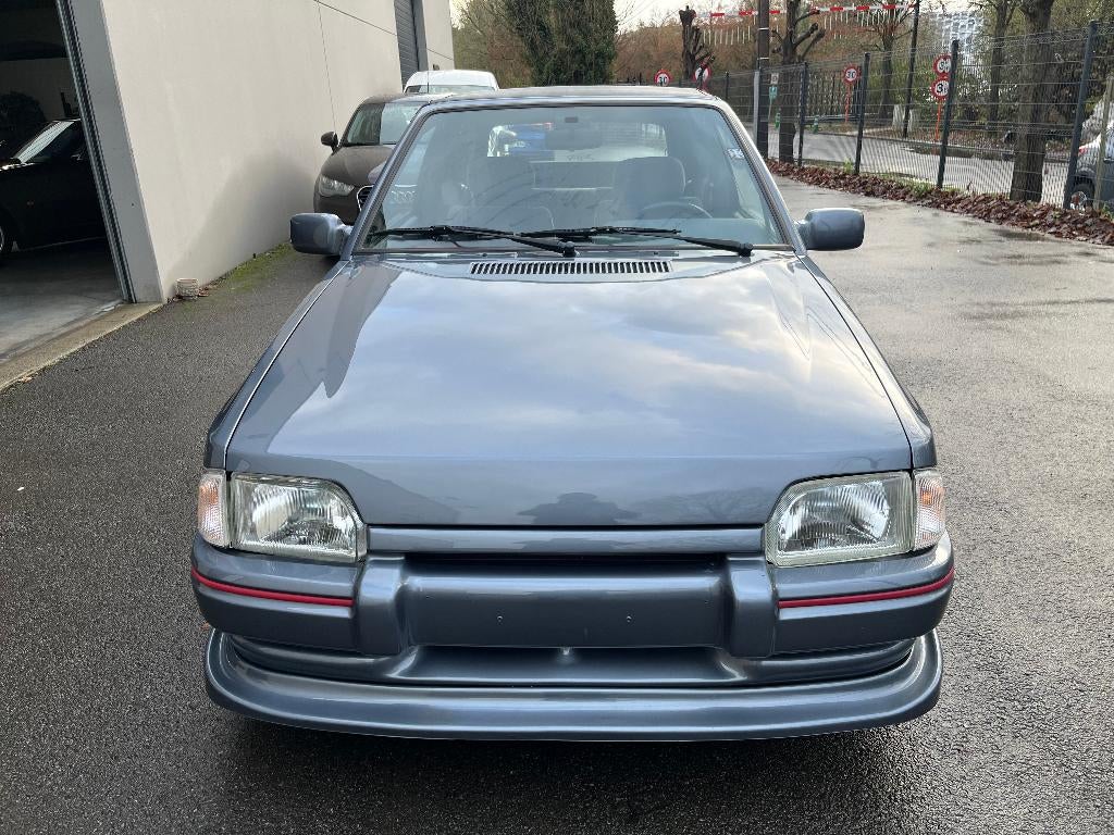 FORD ESCORT XR3i CABRIOLET - 1é Propriétaire !, Auto's, Ford, Stof, 4 cilinders, Cabriolet, Bedrijf