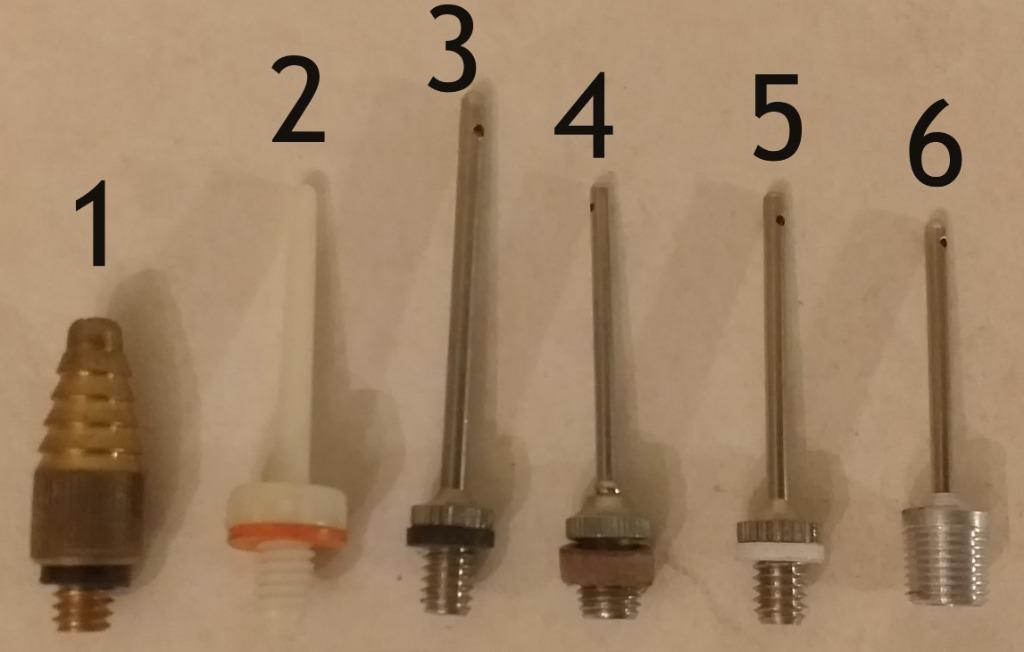 Aiguilles de soupape pour pompe à ballon, Sports & Fitness, Football, Enlèvement ou Envoi