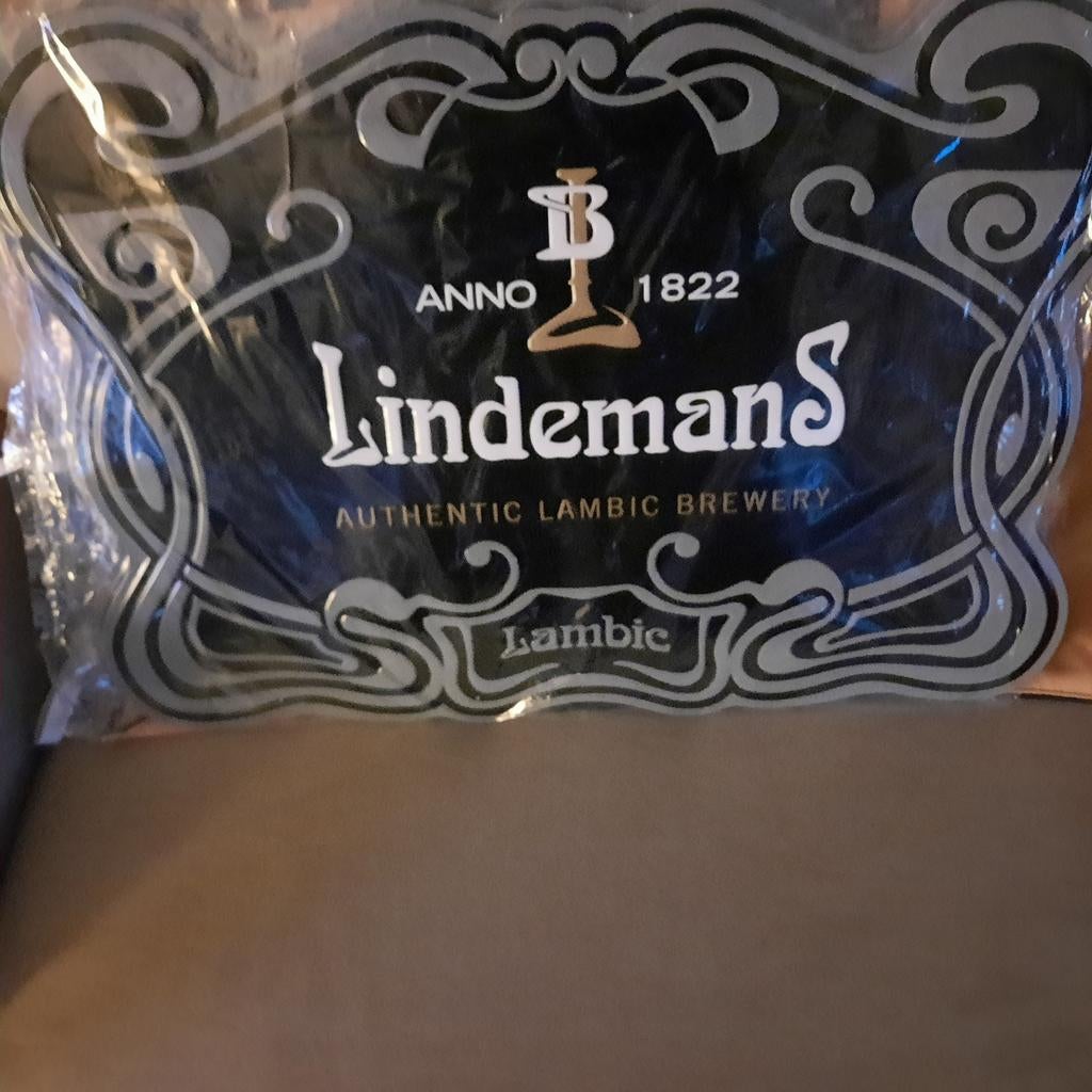 Bord in metaal , nieuw , Lindemans bier ., Ophalen of Verzenden, Nieuw, Reclamebord, Plaat of Schild, Overige merken