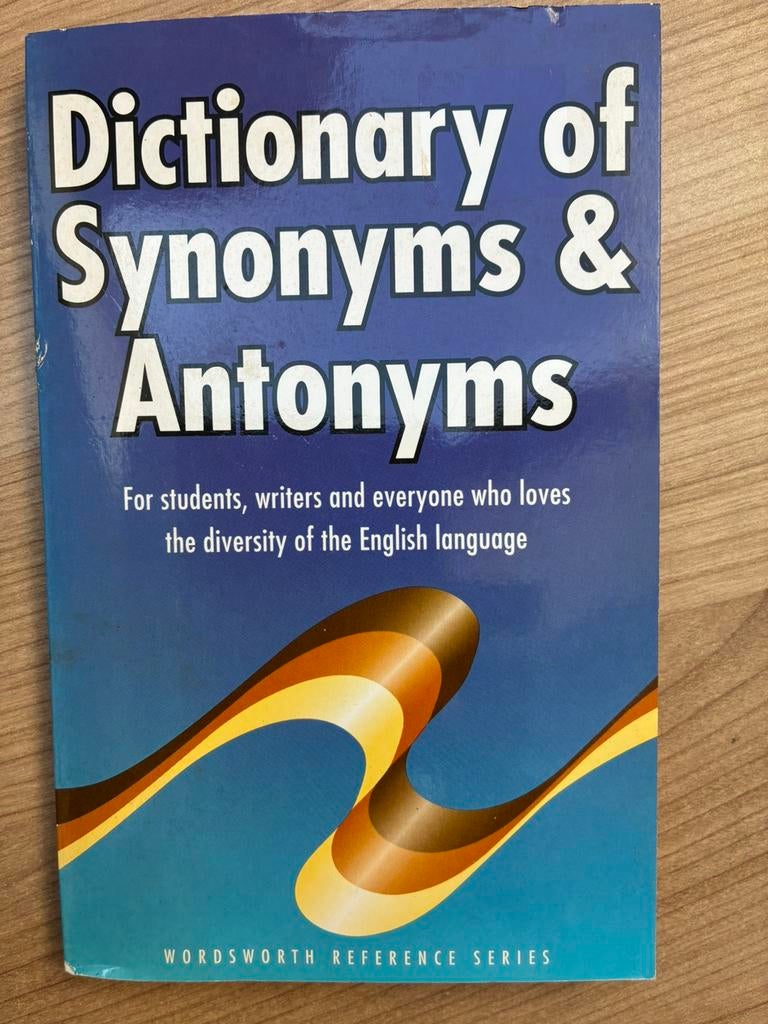 Dictionary of synonyms and antonyms, Livres, Enlèvement ou Envoi, Comme neuf