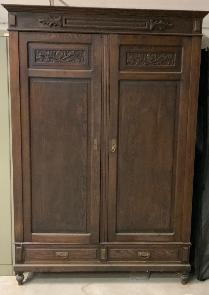 Kast antiek massief grenen of Oregon, Ophalen