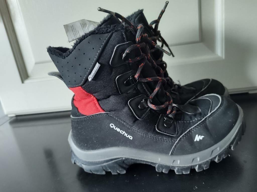 Winter wandelbottines, decathlon, maat 34, heel goede staat, Enfants & Bébés, Vêtements enfant | Chaussures & Chaussettes, Garçon ou Fille