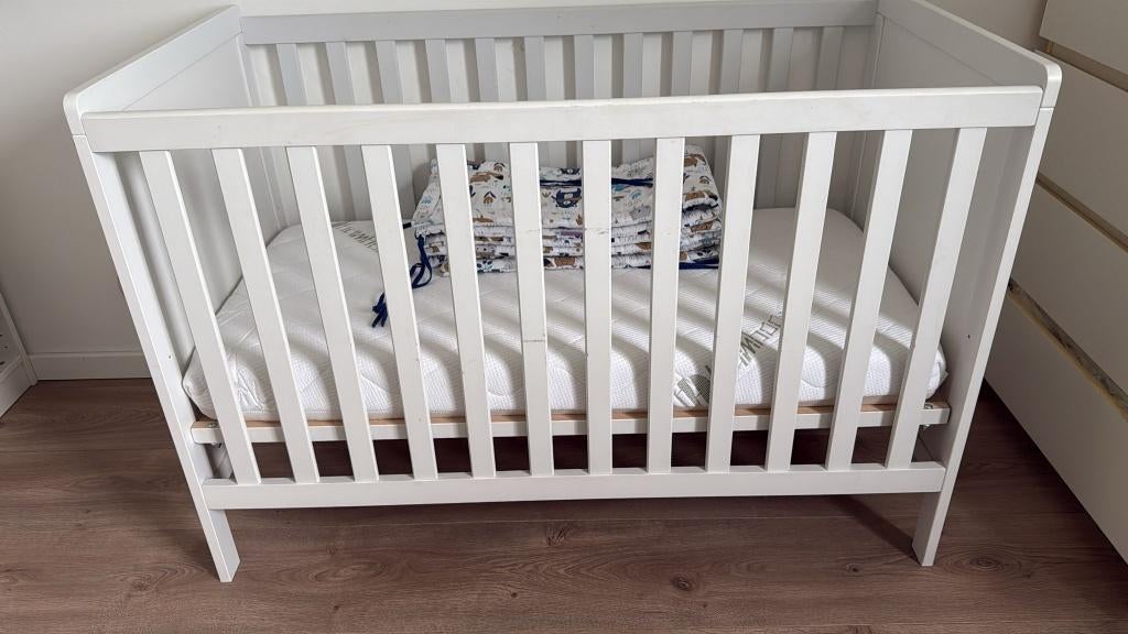 Quax babybed Lima, Lattenbodem, Nieuw, Ophalen of Verzenden, Minder dan 140 cm