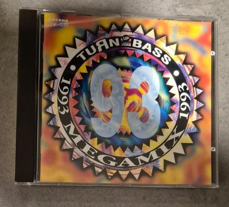 Turn up the bass 93 Megamix, Cd's en Dvd's, Ophalen of Verzenden, Gebruikt