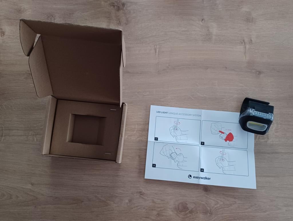 EASY WALKER LED LIGHT. (NIEUW), Kinderen en Baby's, Buggy's, Ophalen of Verzenden, Nieuw