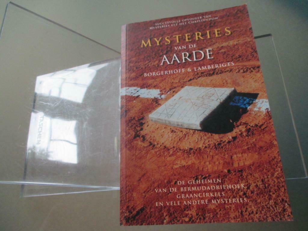 Mysteries van de aarde - Borgerhoff & Lamberigts, Borgerhoff, Overige wetenschappen, Ophalen of Verzenden, Zo goed als nieuw