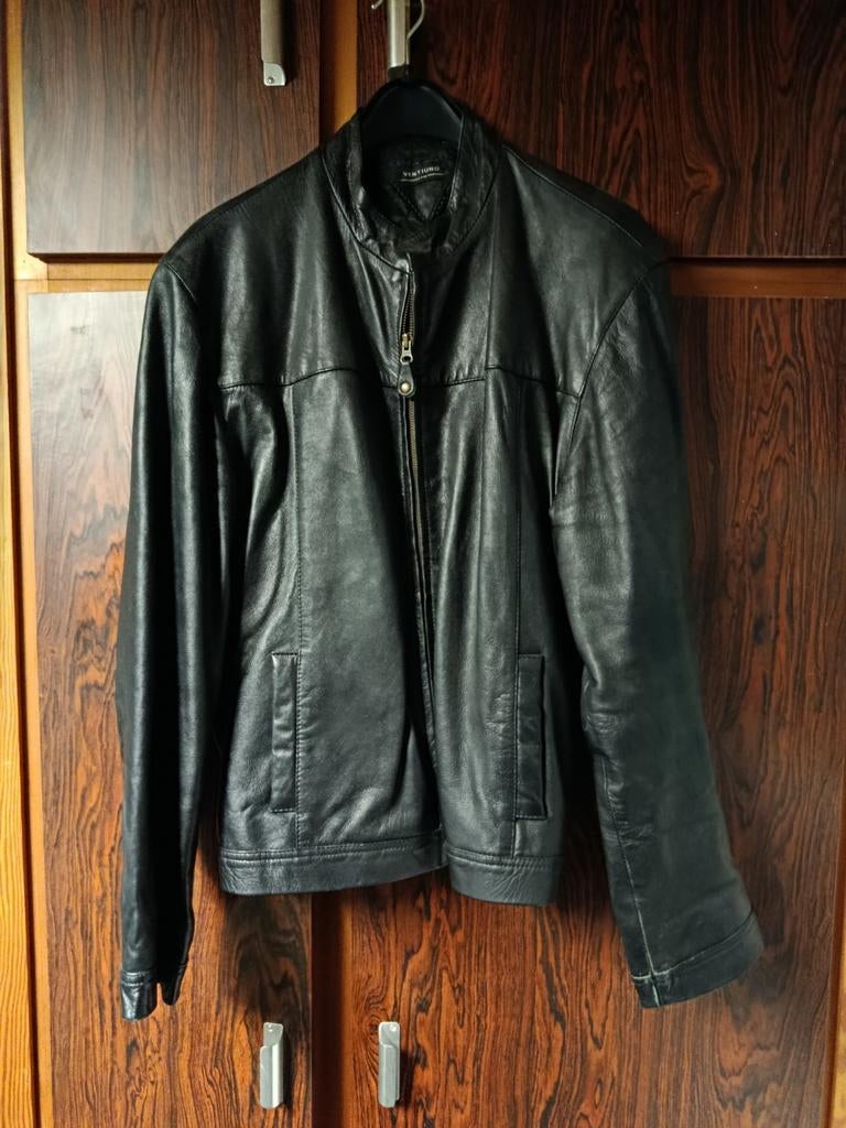 Veste en cuir simple, Vêtements | Hommes, Vêtements Homme Autre, Enlèvement