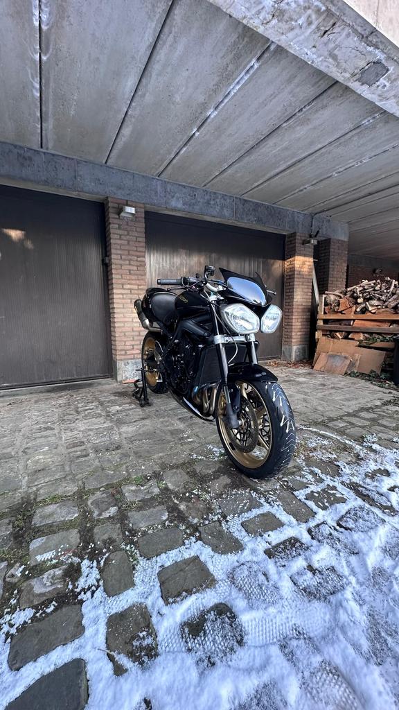 Sreet Triple 675 R, Permis Moto A, Plus de 35 kW, Particulier, 3 cylindres
