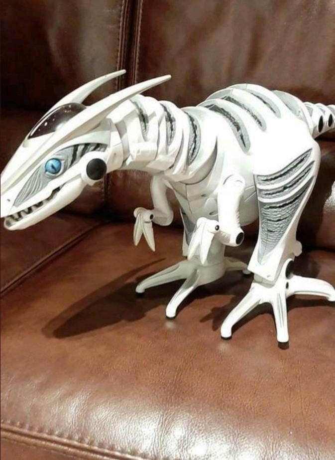 Dinosaurus, stapt en maakt geluid,groot 40 cm, Ophalen of Verzenden, Zo goed als nieuw