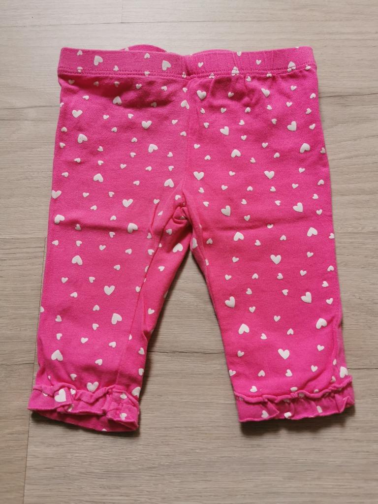 Roze legging hartjes - maat 62, Kinderen en Baby's, Babykleding | Maat 62, Ophalen of Verzenden, Zo goed als nieuw, Meisje, Broekje