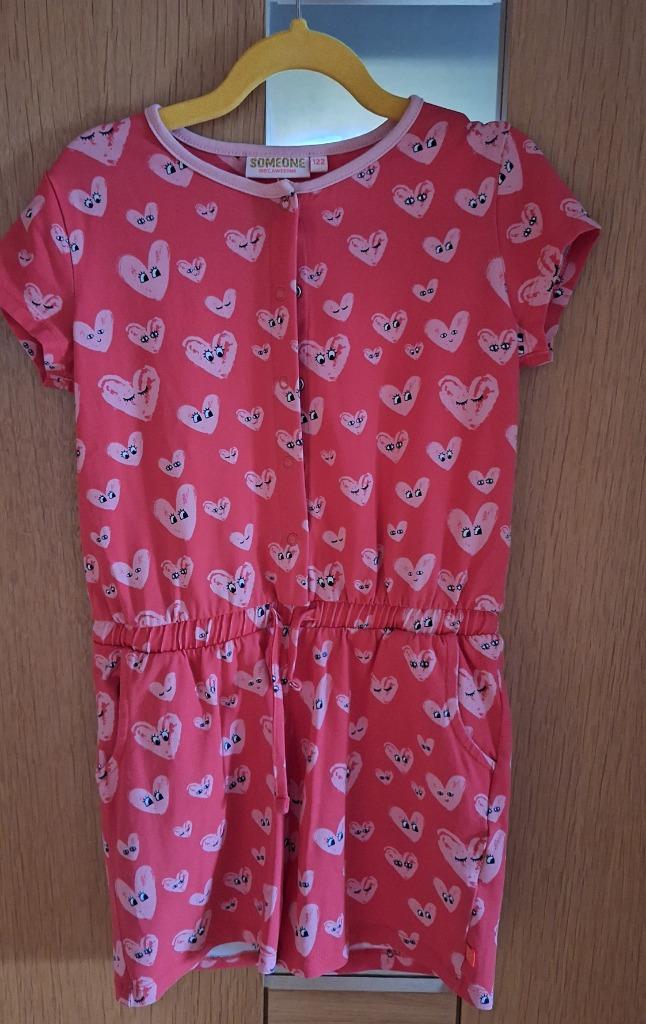 Someone playsuit hartjes 122, Kinderen en Baby's, Kinderkleding | Maat 122, Overige typen, Meisje, Ophalen of Verzenden, Zo goed als nieuw