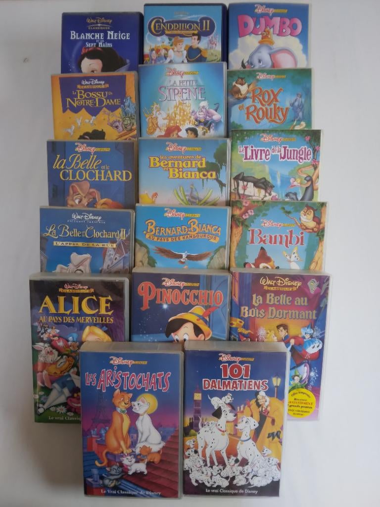 17 VHS Disney, Enlèvement ou Envoi, Dessin animé, Tous les âges, Utilisé