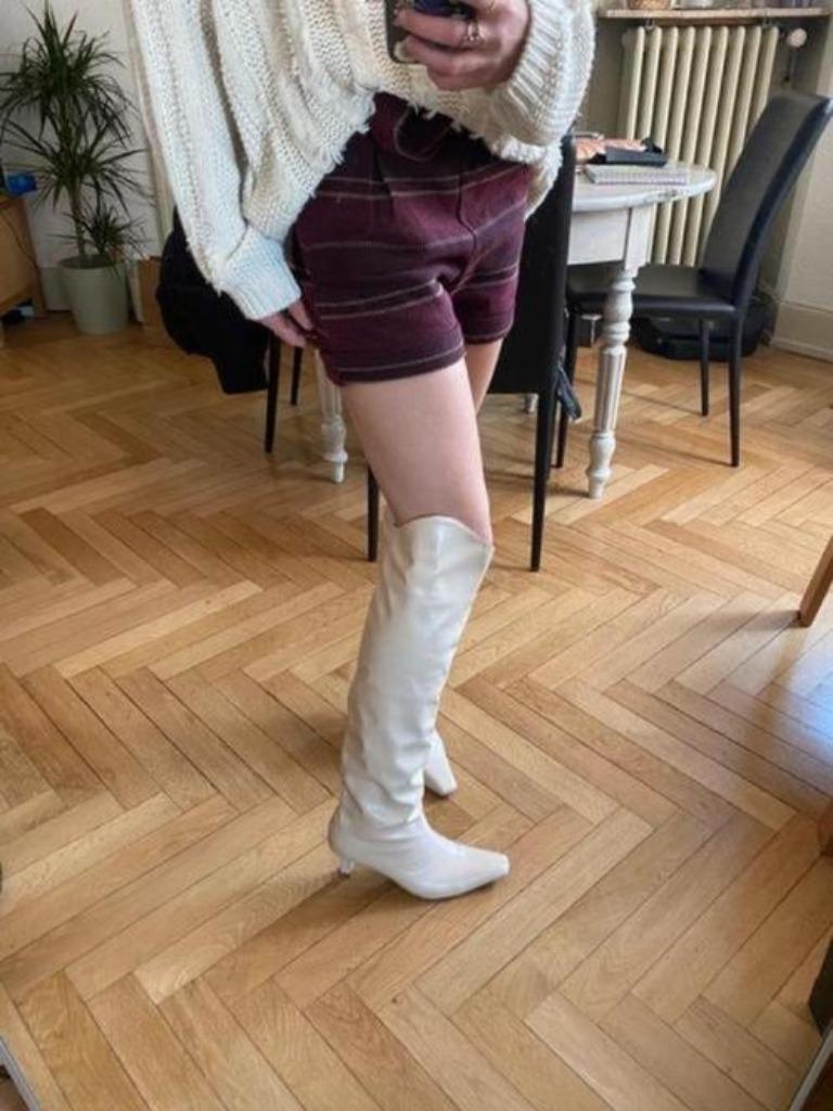 Gratis verzenden luxe witte leren fuif party laarzen mt 38, Kleding | Dames, Hoge laarzen, Verzenden, Wit, Zo goed als nieuw