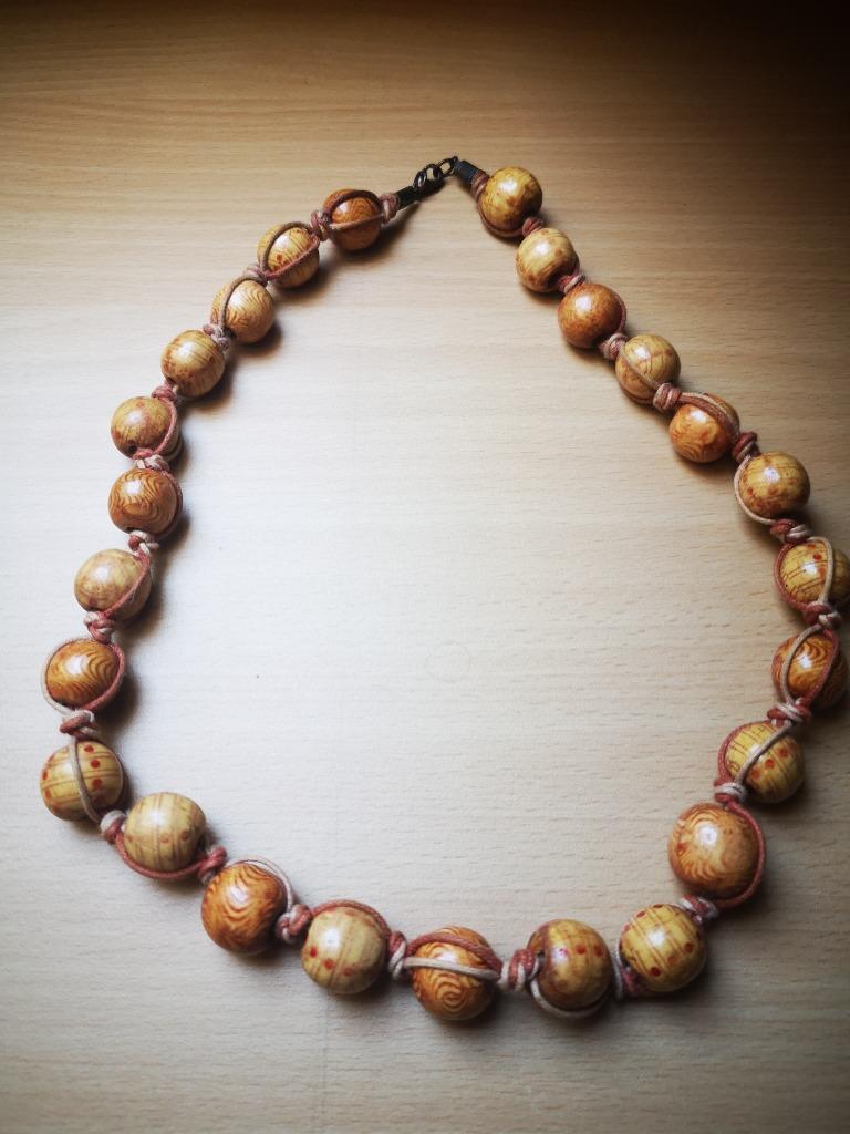 Collier perlé en bois, Enlèvement ou Envoi, Utilisé