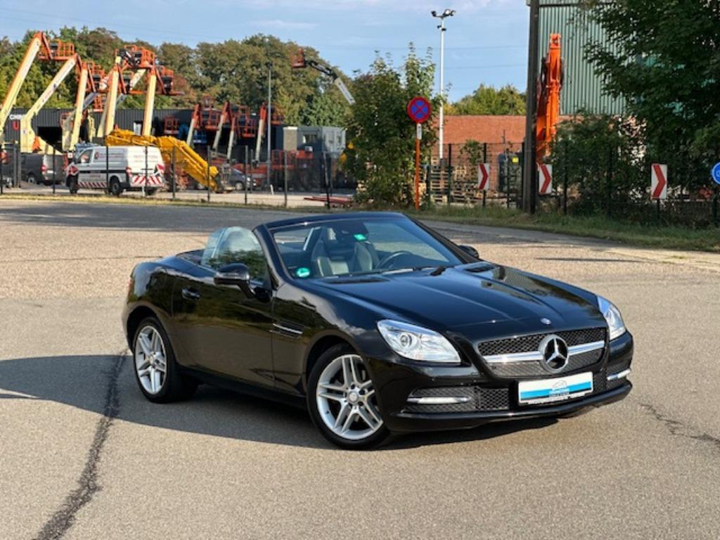 Mercedes-Benz SLK 200 | Airscarf | Historiek | 17" velgen, Auto's, Mercedes-Benz, Bedrijf, Te koop, SLK, ABS, Airbags, Airconditioning