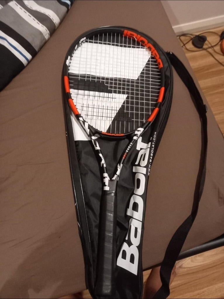 Babolat Evoke 105 Taille adulte, Sports & Fitness, L2, Enlèvement ou Envoi, Raquette, Comme neuf