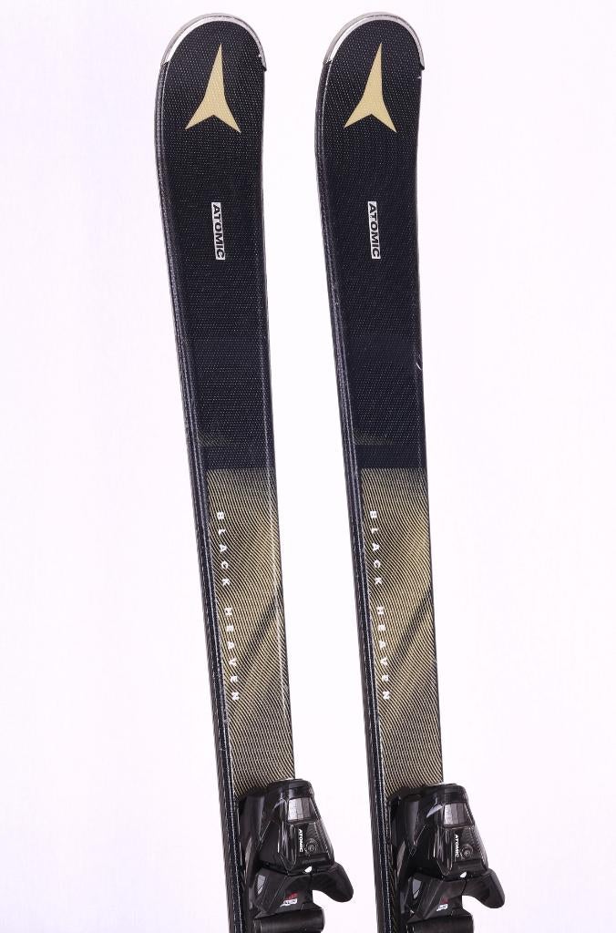 149 skis pour femmes ATOMIC BLACK HEAVEN 2023, Carving, Enlèvement ou Envoi, Skis, Utilisé
