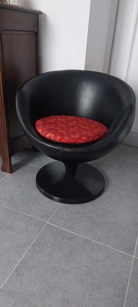 Luna lounge chairs by Pierre Guariche for Meurop, 1960s, Enlèvement