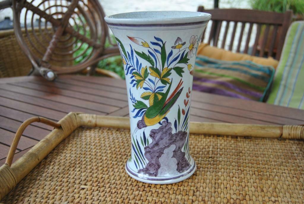 Vase en faïence, Enlèvement ou Envoi